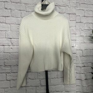 H&M Sweater